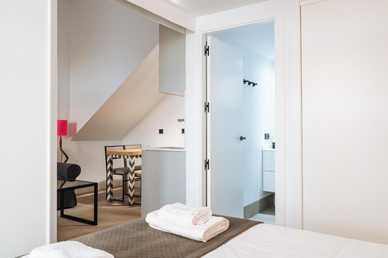 Apartamentos Montevideo 6 Sevilla Kültér fotó