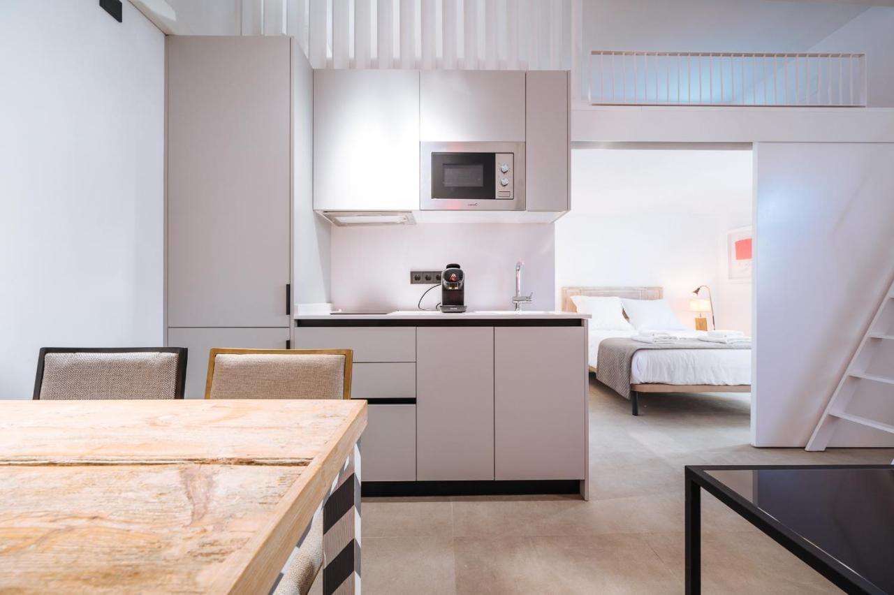 Apartamentos Montevideo 6 Sevilla Kültér fotó