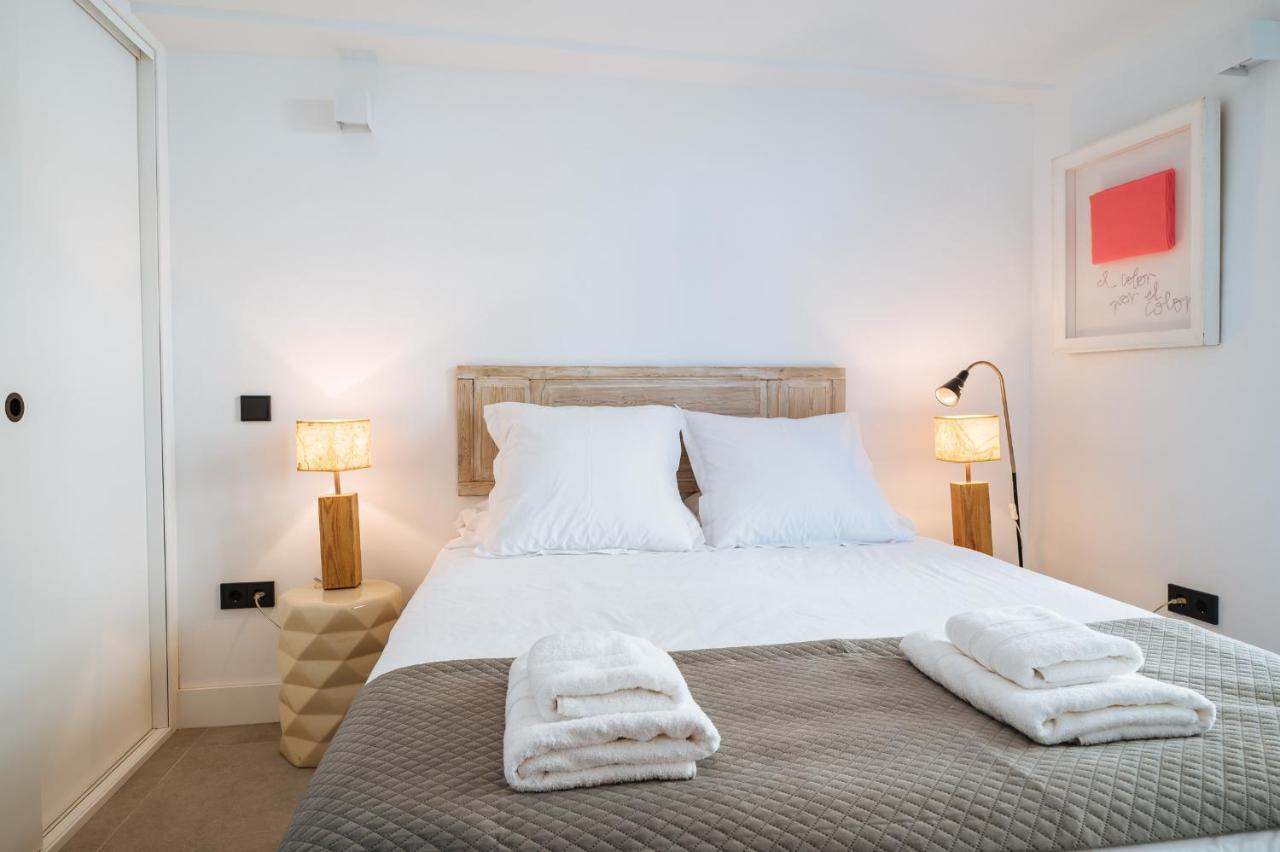 Apartamentos Montevideo 6 Sevilla Kültér fotó