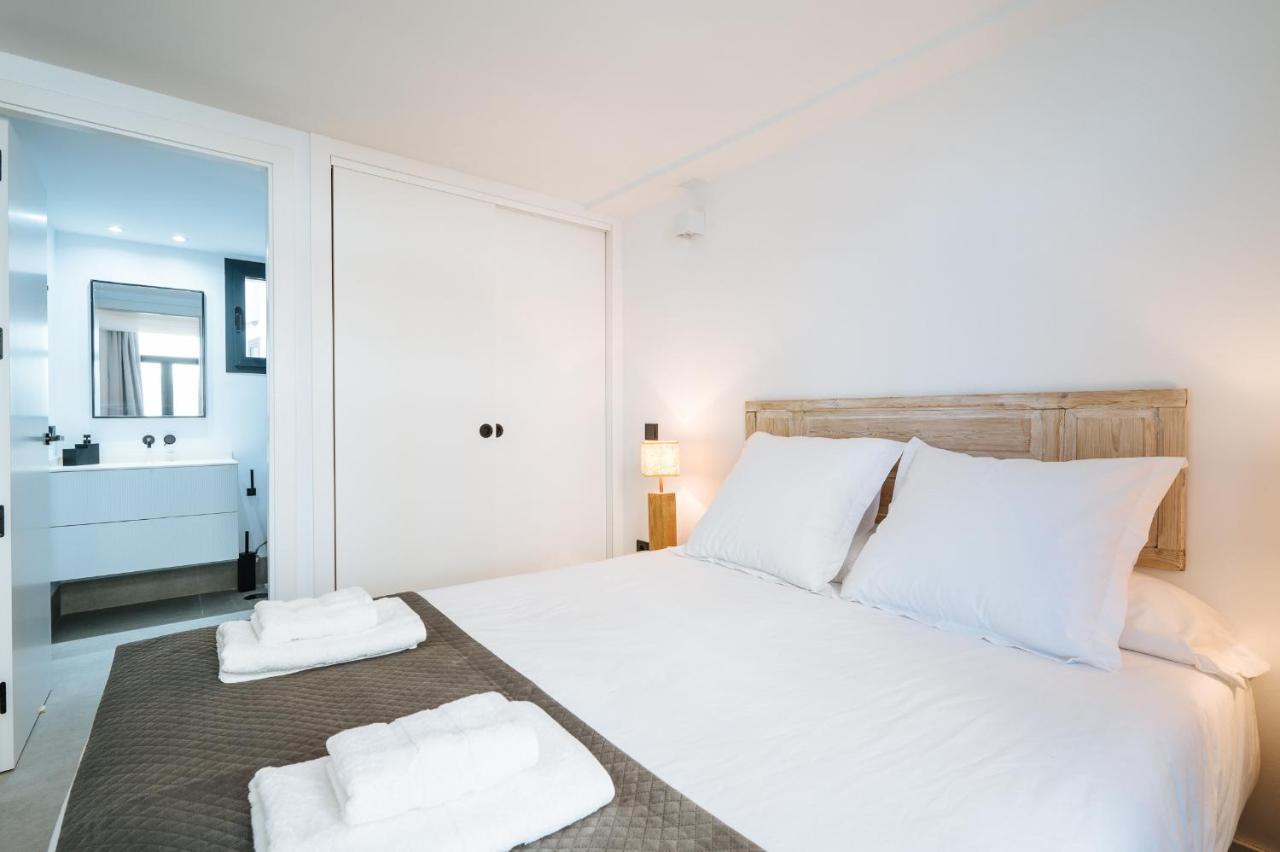 Apartamentos Montevideo 6 Sevilla Kültér fotó