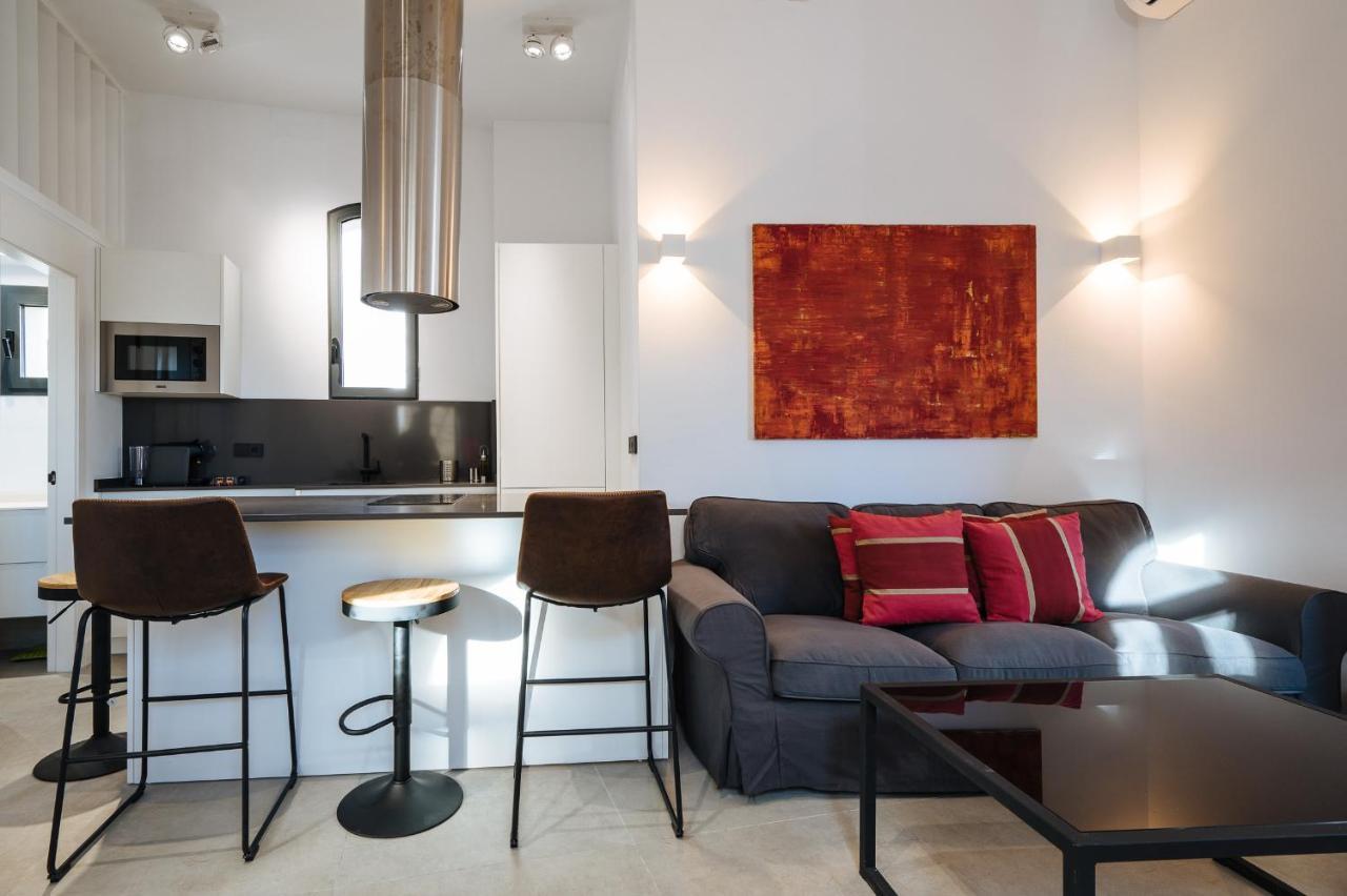 Apartamentos Montevideo 6 Sevilla Kültér fotó