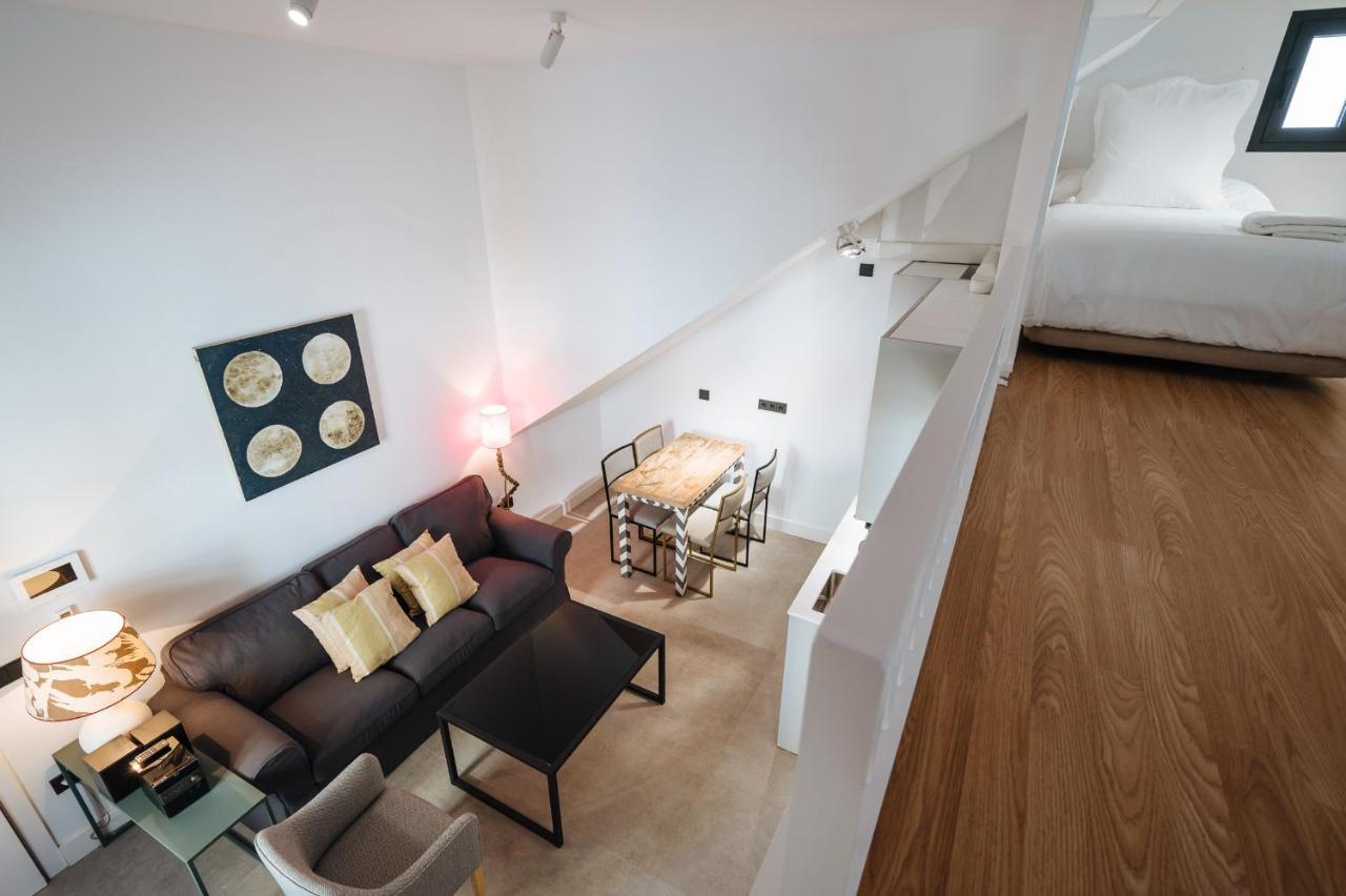 Apartamentos Montevideo 6 Sevilla Kültér fotó