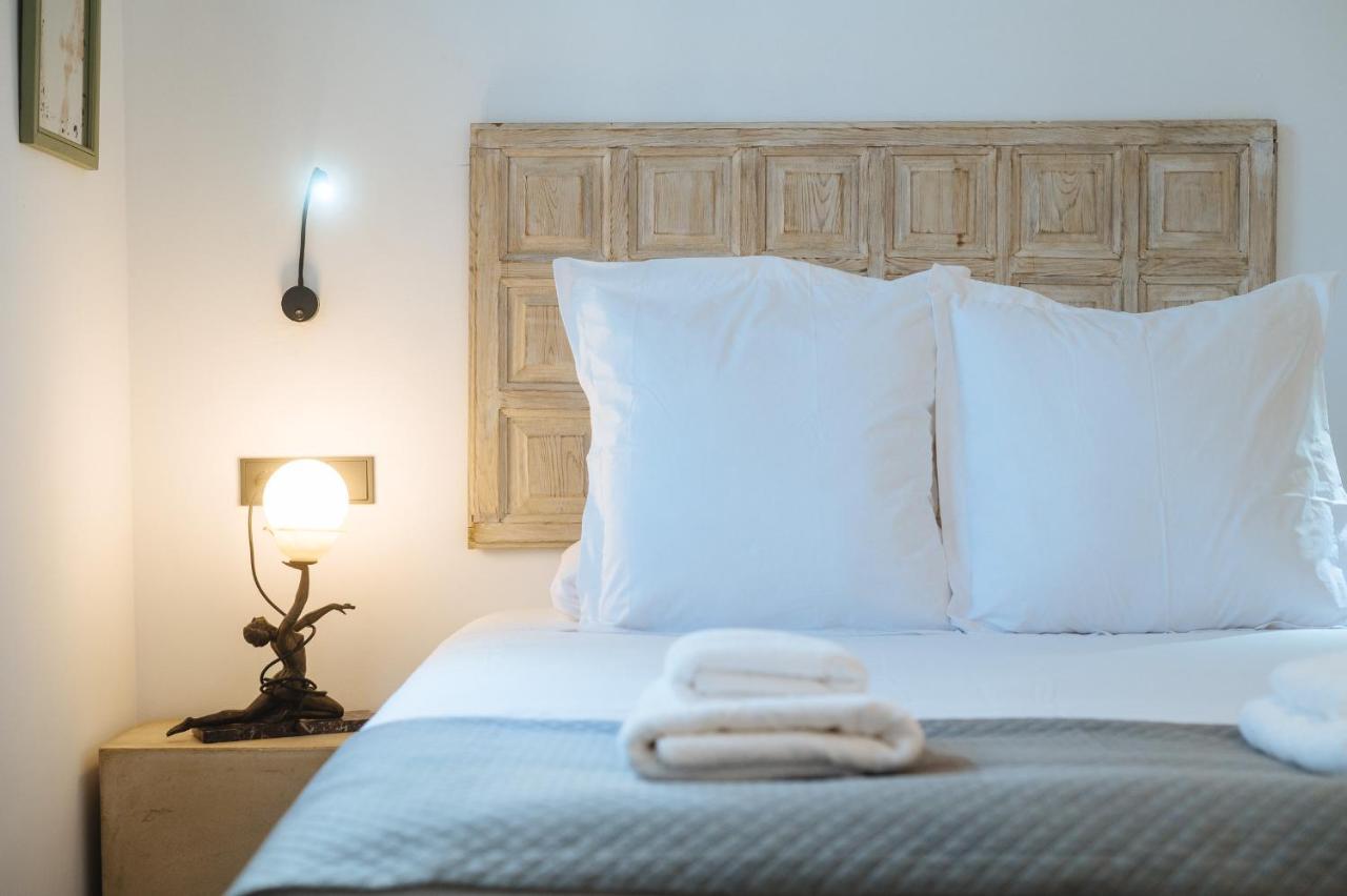 Apartamentos Montevideo 6 Sevilla Kültér fotó